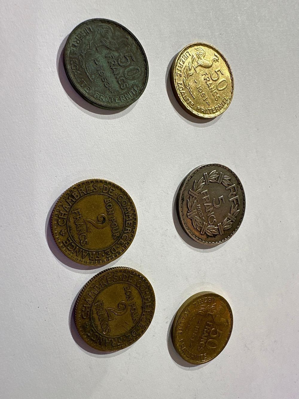 Lot 248: Lovely collection of old French coins. 1933 5...