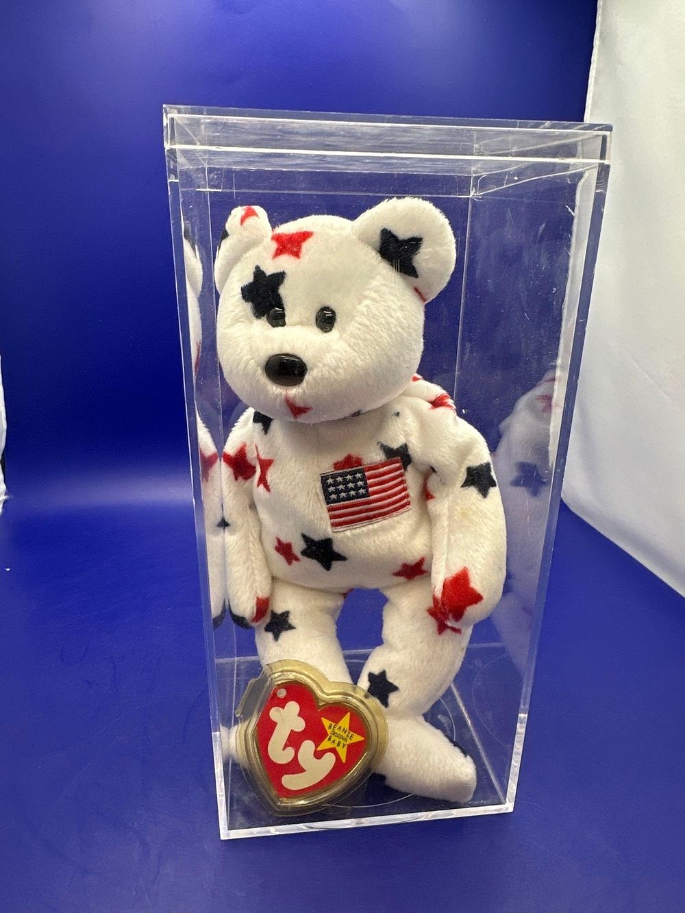 Lot 292: TY Beanie Baby Bear Glory DOB 4/7/1997 hand...
