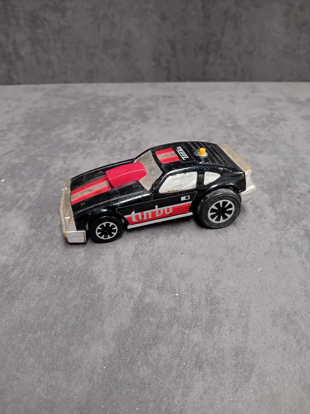 Lot 468: TONKA PLAYED WITH DIECAST - TURBO CAR IN...