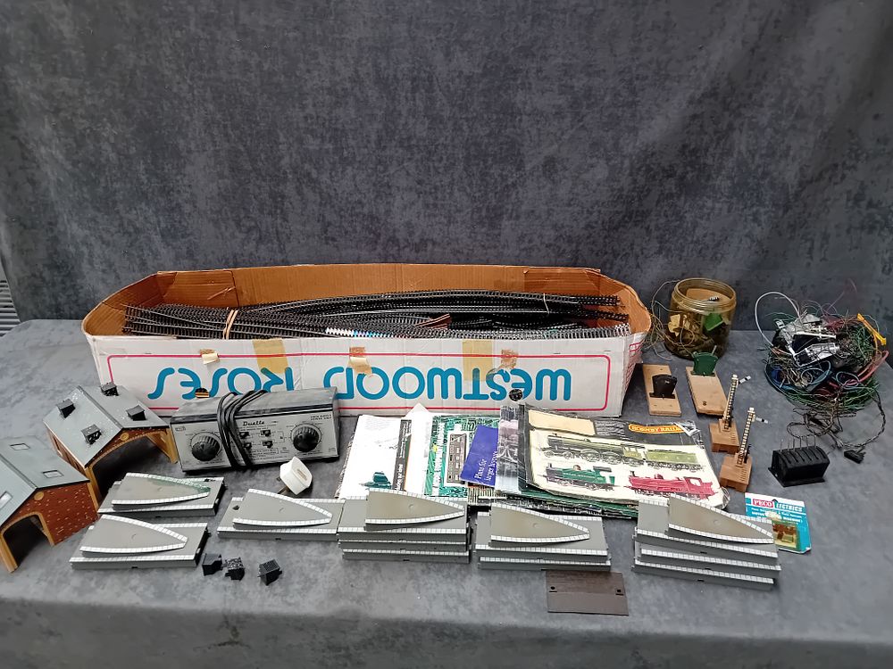 Lot 429: Huge mixed lot of model railway accessories and...