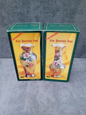 Lot of 2 Gift Gallery Fine Porcelain Vase as pictured