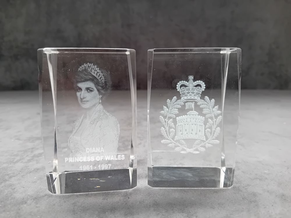 Lot 289: 2 glass etching 1 Diana Princess of Wales...