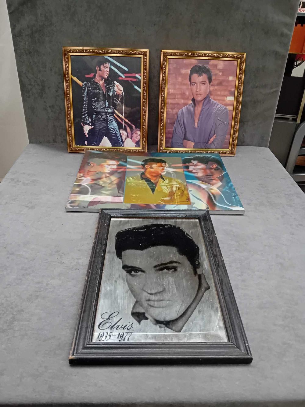Lot 413: 4 x Elvis pictures