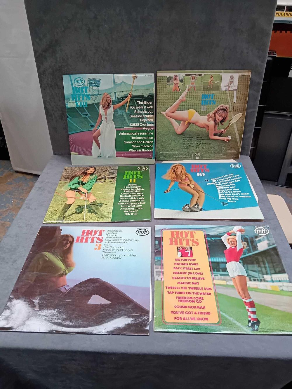 Lot 420: 6 x Hot hits vinyls as pictured