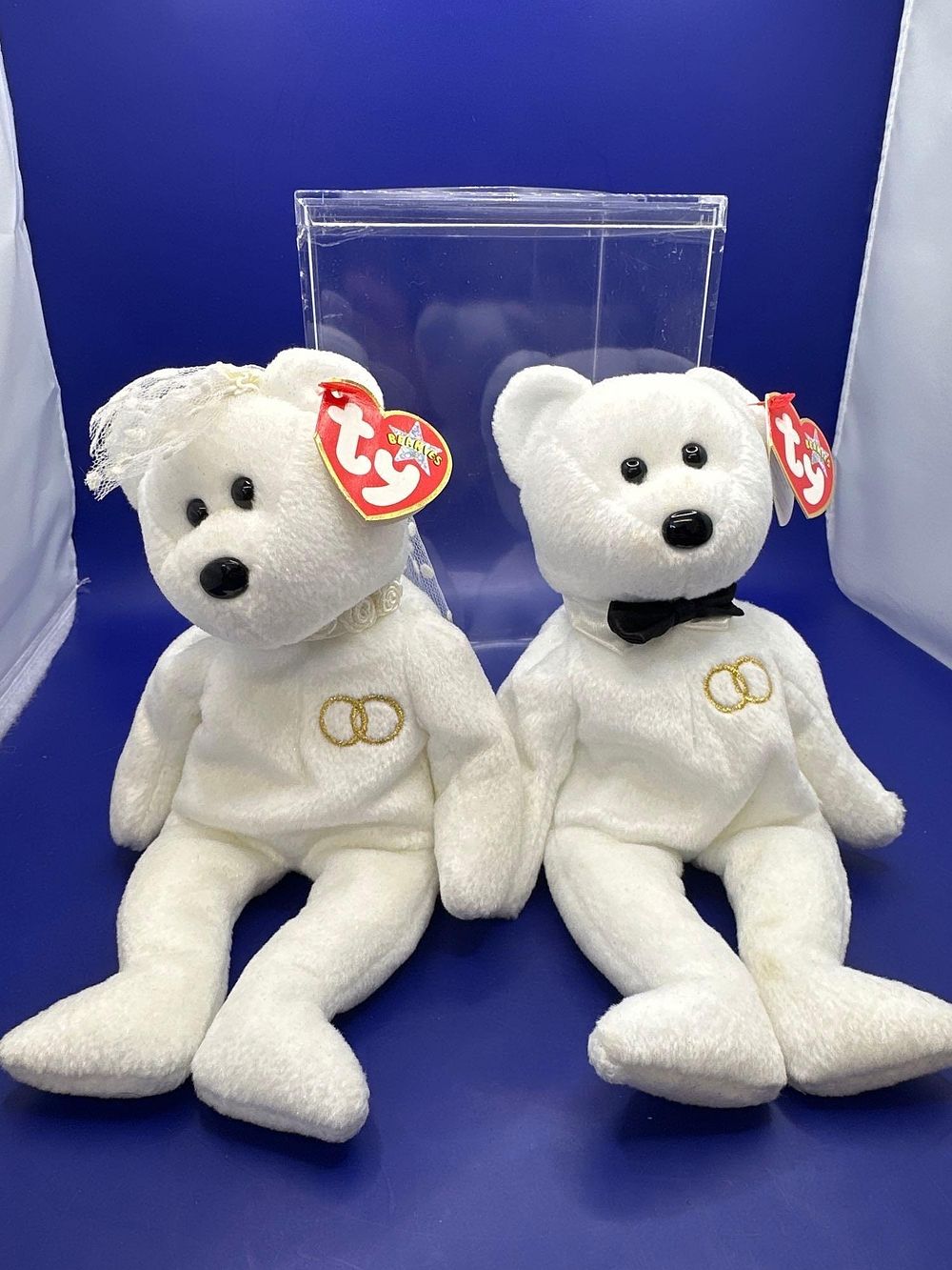 Lot 175: TY Beanie Baby Bear Mr and Mrs hand...
