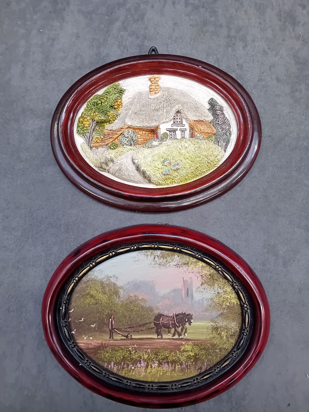 Lot 345: Lot of 2 Wall Plaques 1 is an...