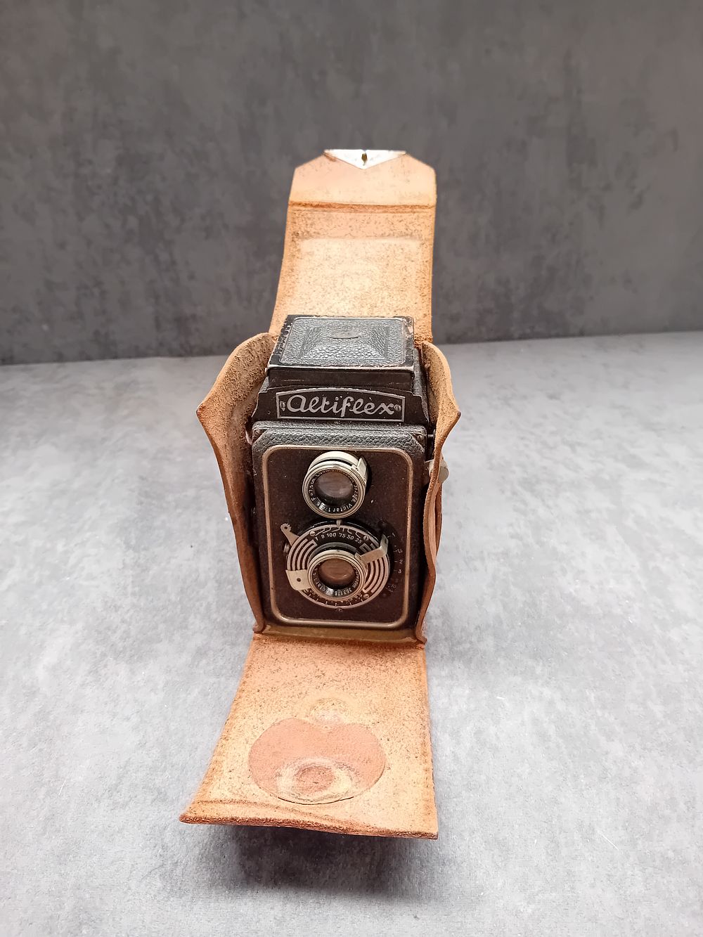 Lot 540: Vintage EHO Altissa Altiflex in case as pictured 