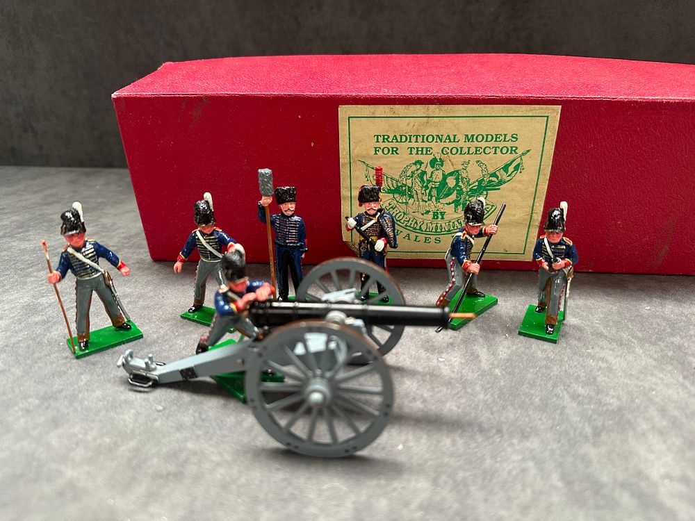 Lot 279: The Traditional Models for the Collectors Set EQ57