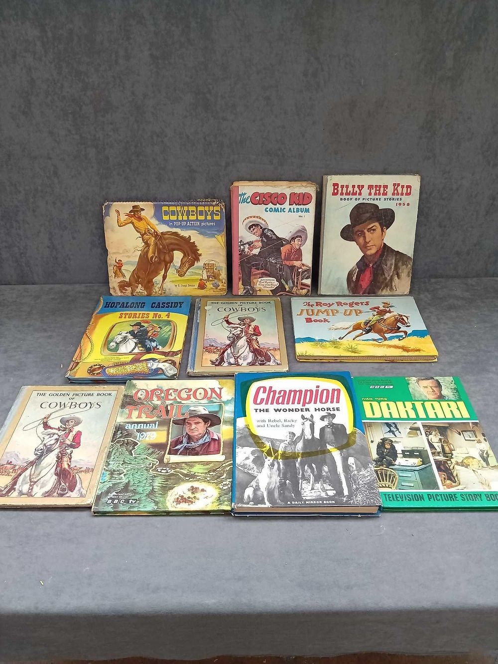 Lot 652: 10 x books mostly western themed as pictured...