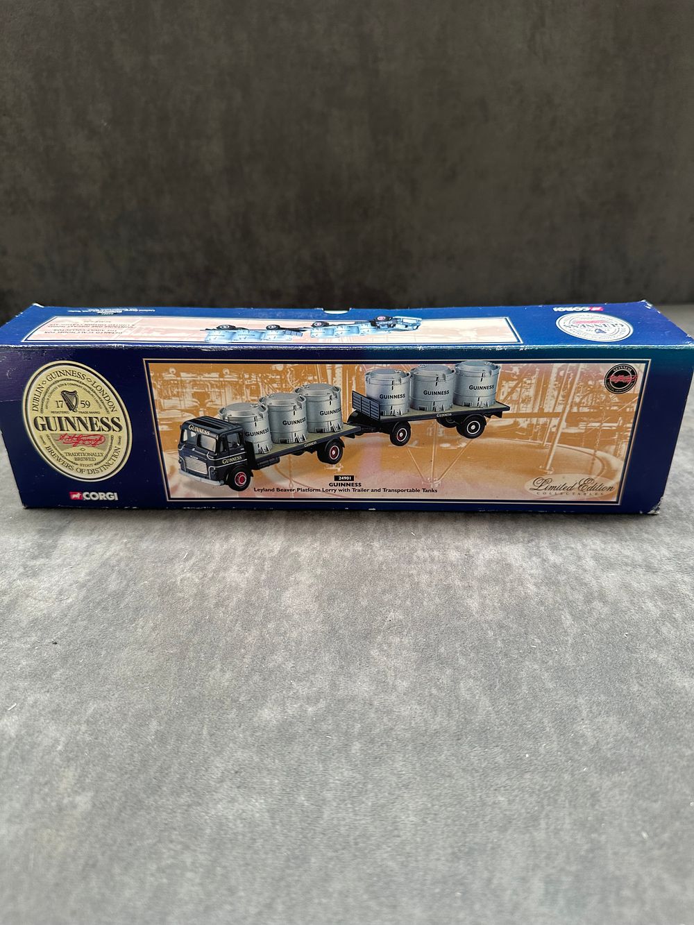 Lot 475: Corgi Guinness Leyland Beaver Platform Lorry with Trailer...