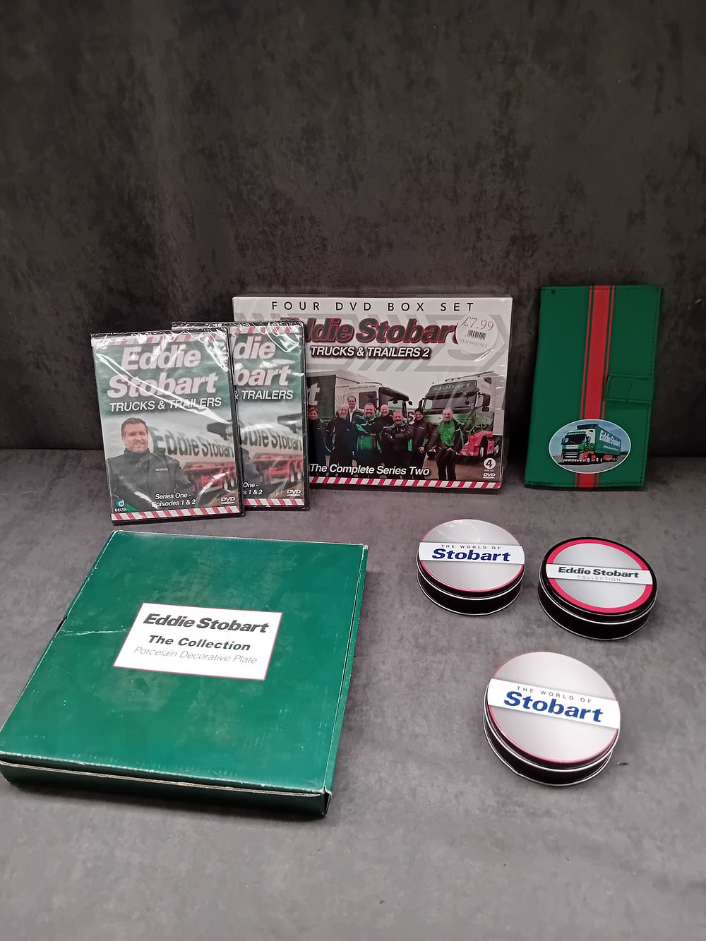 Lot 265: Large mixed lot of Eddie Stowbart items as...