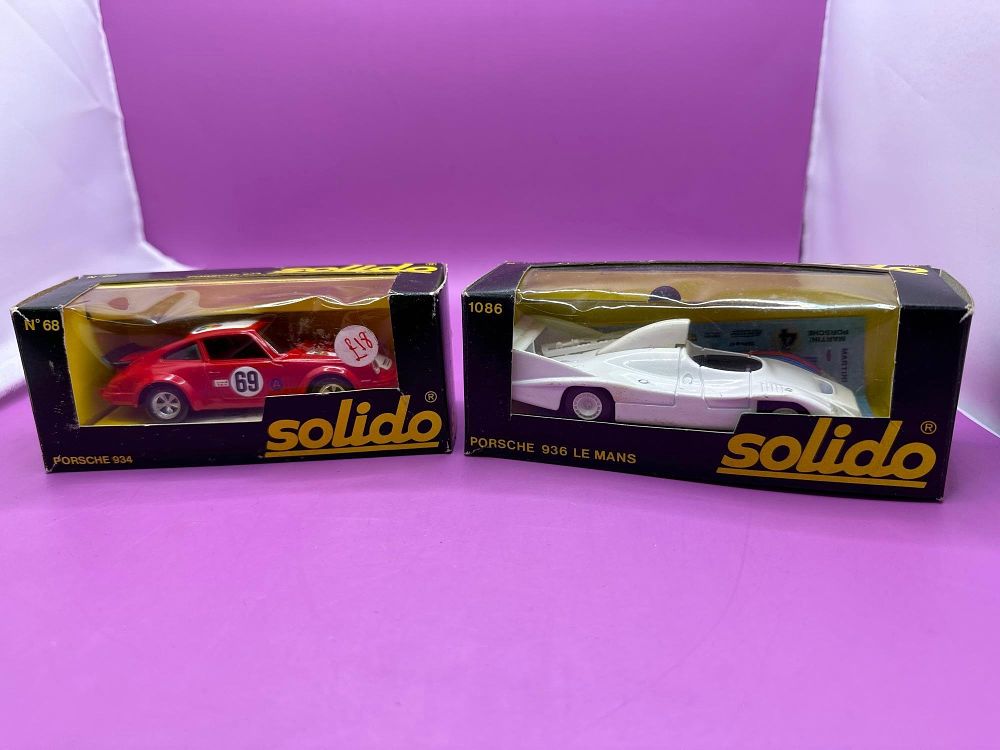 Lot 537: 2 x Solido Porsche Models. Porsche 934 and...