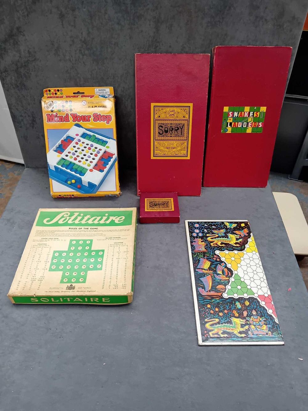 Lot 441: 3 x board games and 2 spare boards