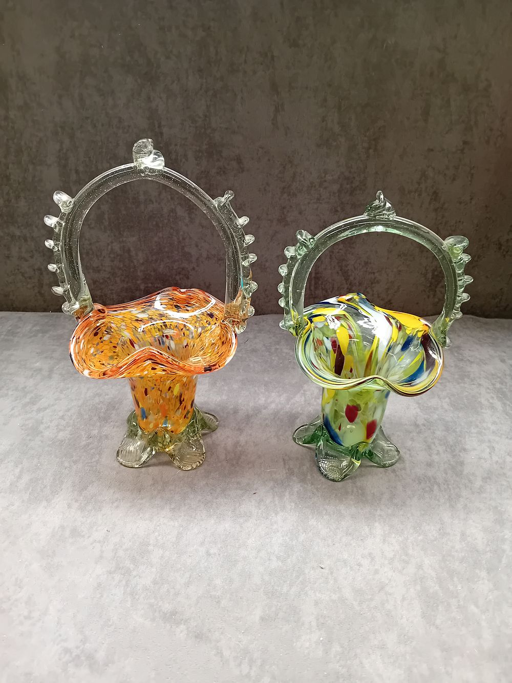 Lot 239: Mixed lot of 2 End of Day Glass...