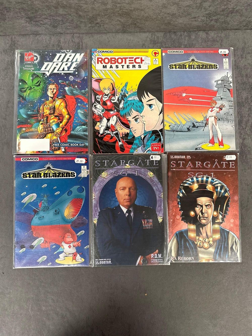Lot 373: Mixed lot of six vintage SiFi comics, Virgin...