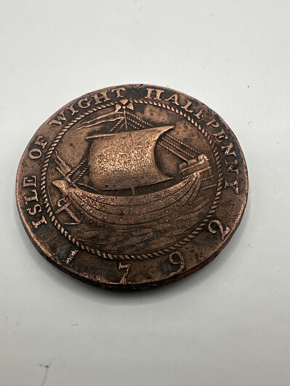 Lot 322: Great Britain, Hampshire (Isle of Wight) 1792 Copper Halfpenny Conder Token, Robert Bird Wilkins, DH46