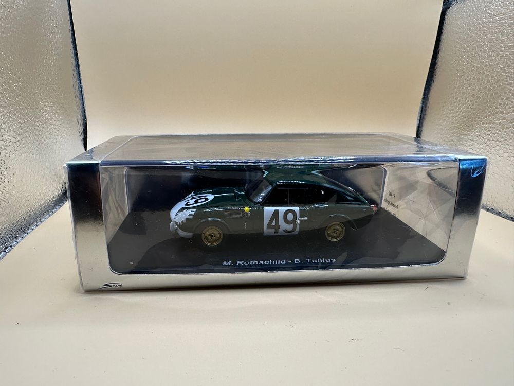 Lot 68: Spark 1:43 Triumph Spitfire Le Mans #49 M. Rothschild - B. Tullius Diecast Model
