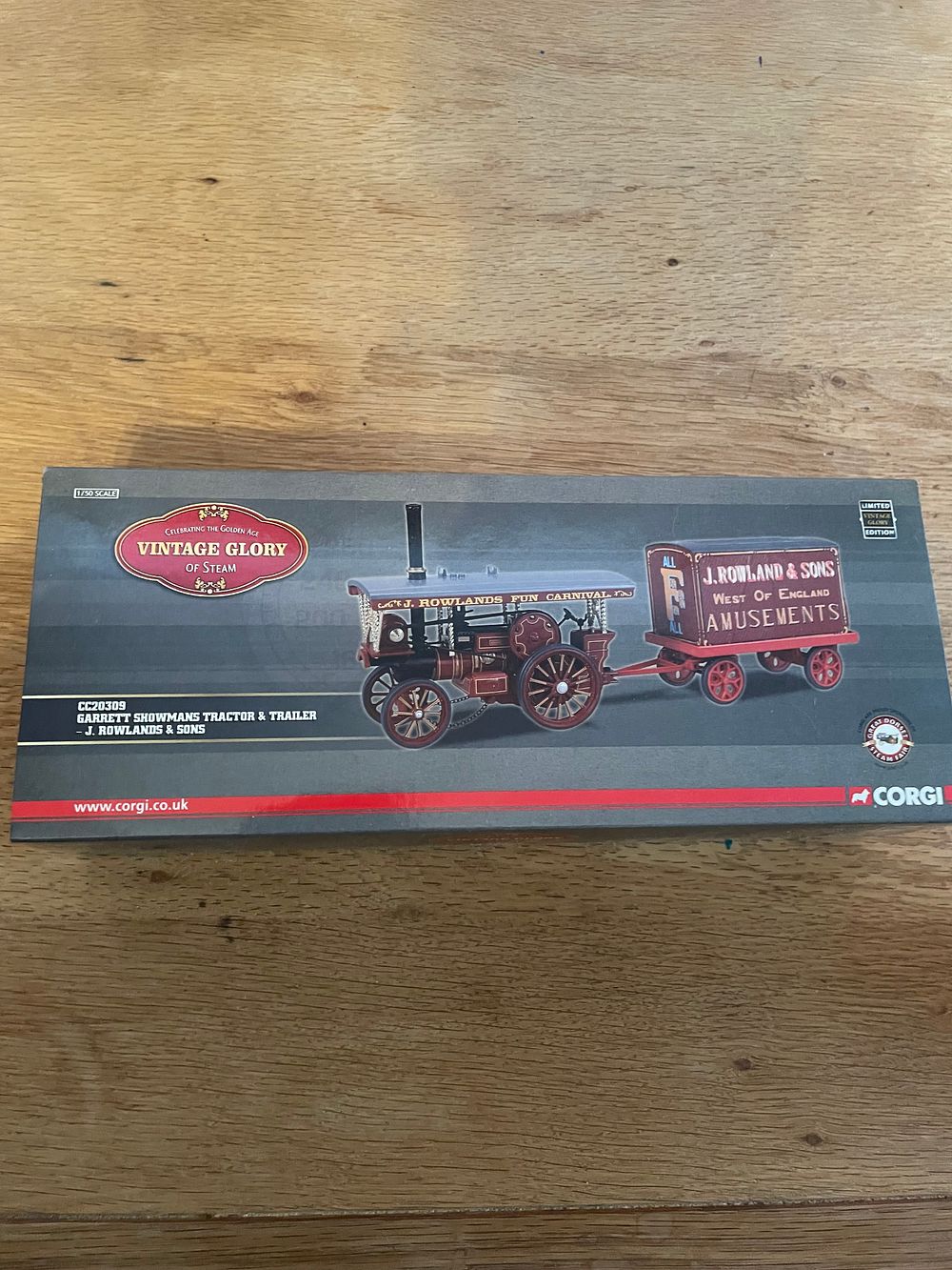 Lot 85: CORGI CC20309 GARRETT SHOWMANS TRACTOR & TRAILER LIMITED...