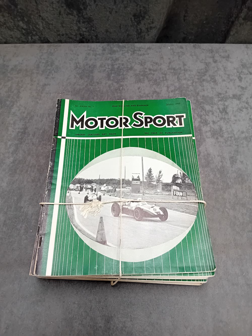 Lot 595: 12 issues of Motor Sport year 1960 