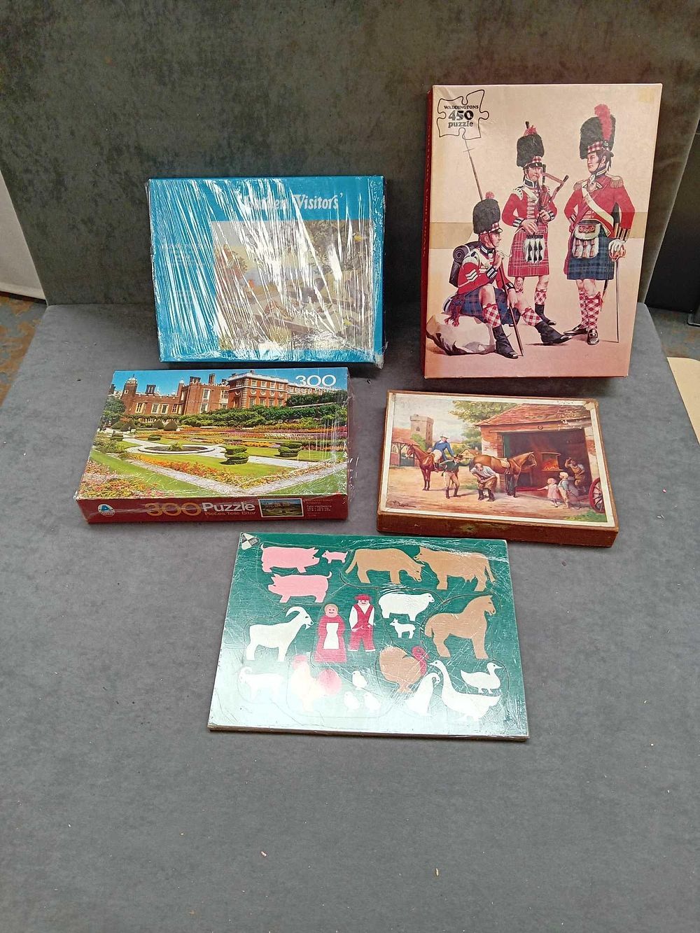 Lot 245: 5 x puzzles as pictured