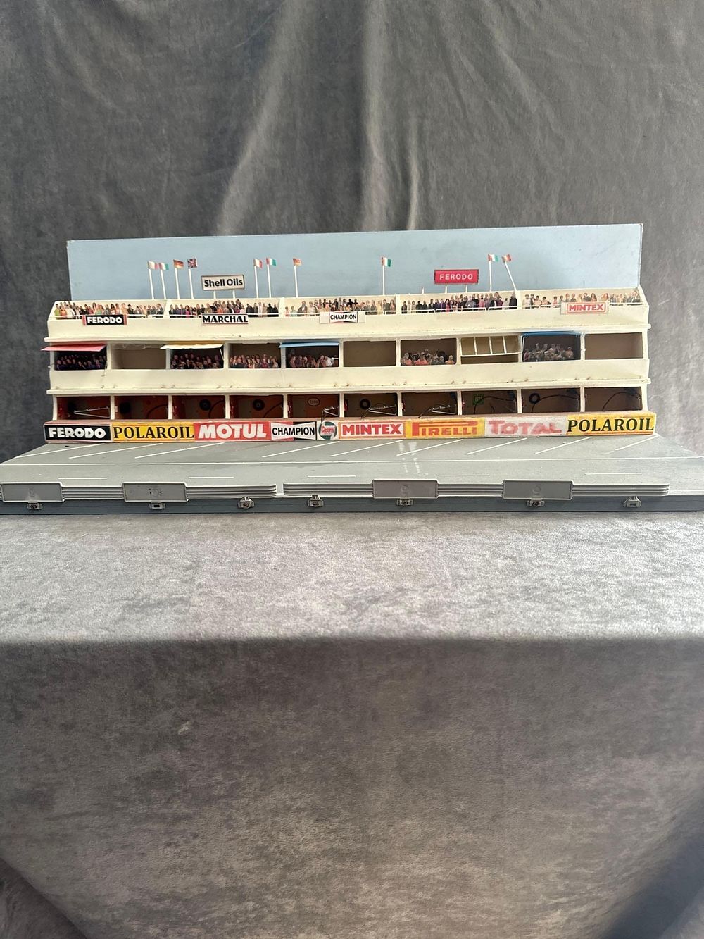 Lot 260: Hand made scalextric pit crew stand 84 cm...