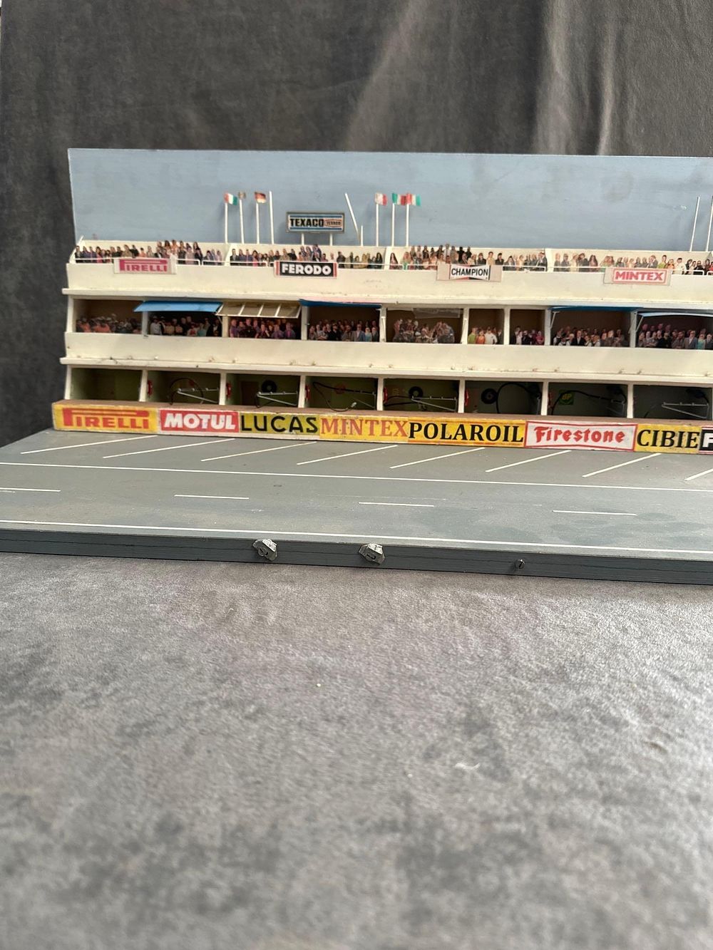 Lot 261: Hand made scalextric pit crew stand 106 cm...