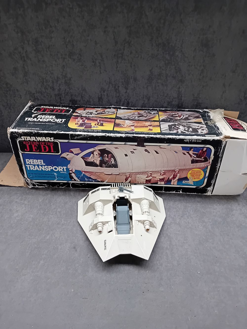 Lot 274: Palitoy Star Wars 'Return of the Jedi' Rebel Transport Vehicle with Original Box
