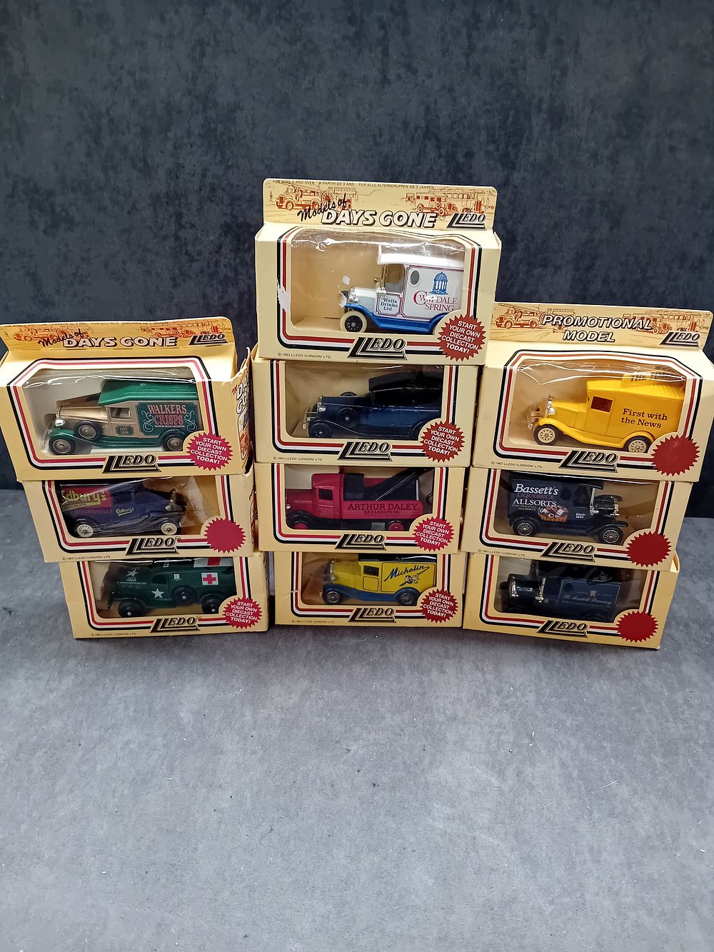 Lot 161: A Collection of 10 Lledo 'Models of Days Gone' Diecast Vehicles
