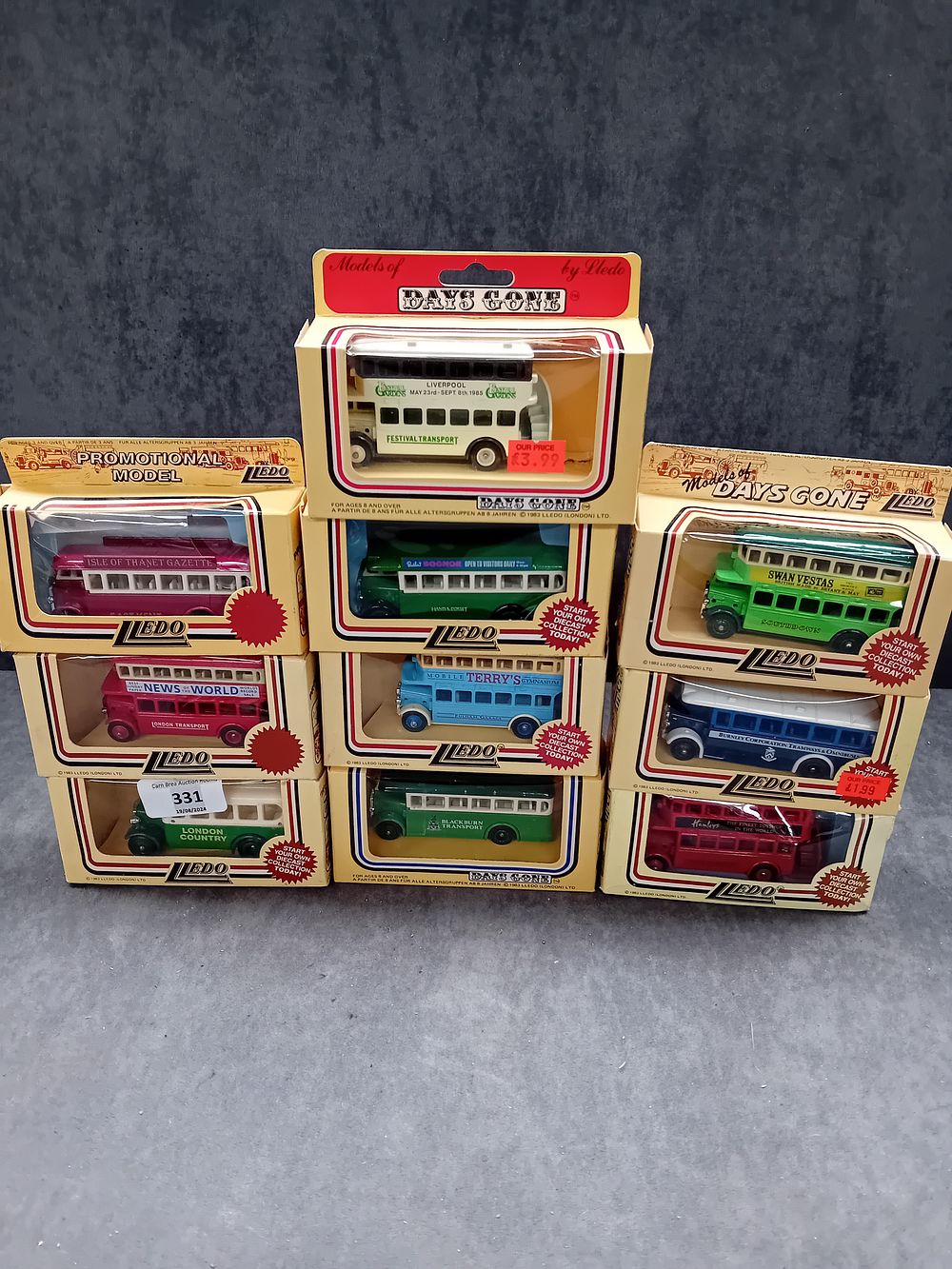 Lot 165: A Collection of 10 Lledo 'Days Gone' Die-Cast Model Vehicles