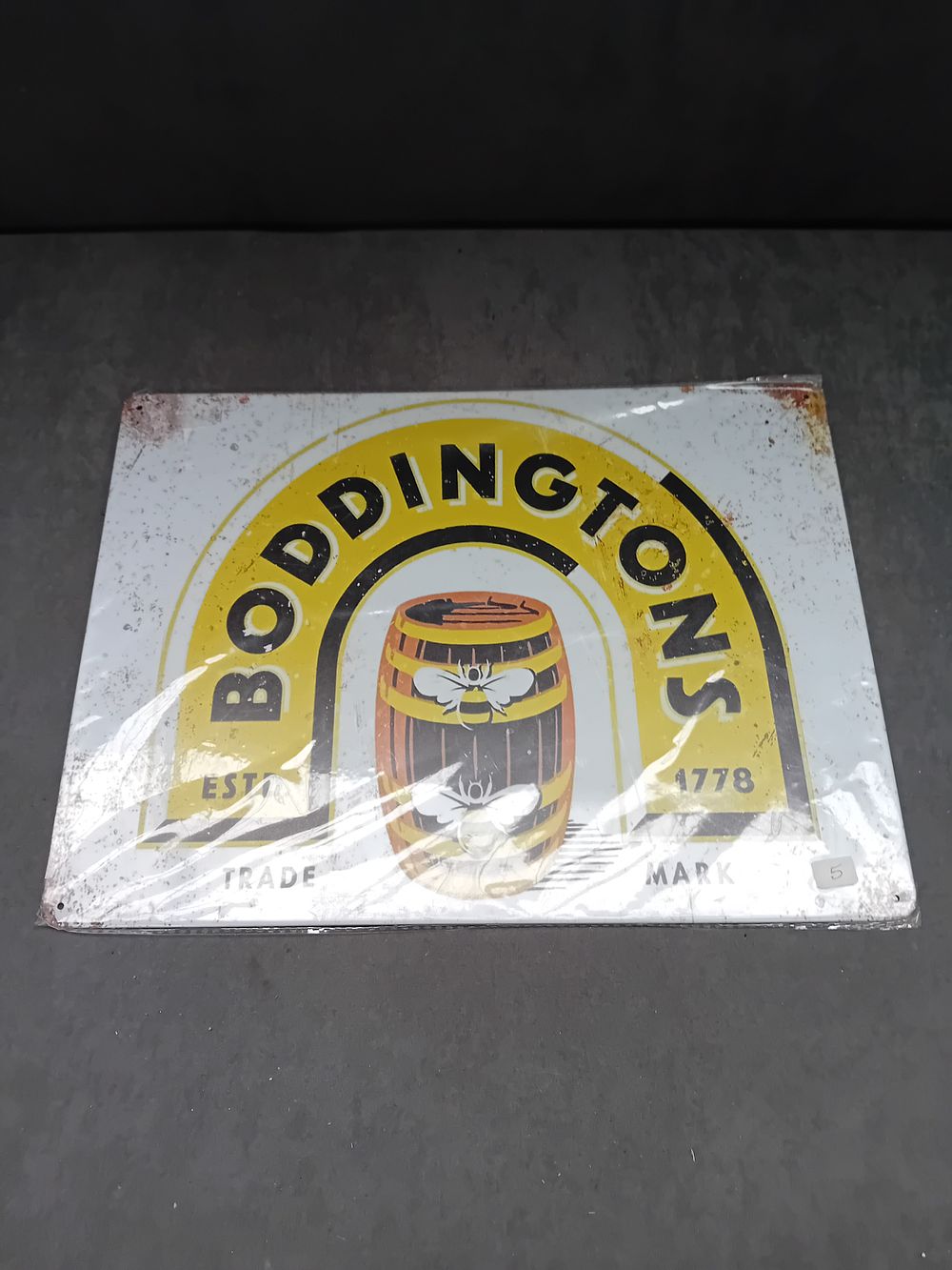 Lot 440: Metal Wall Art Signs, Boddingtons
