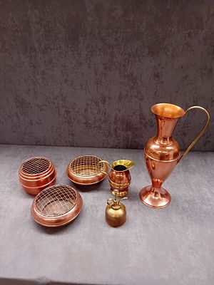 mixed lot of copper and brassware as pictured.