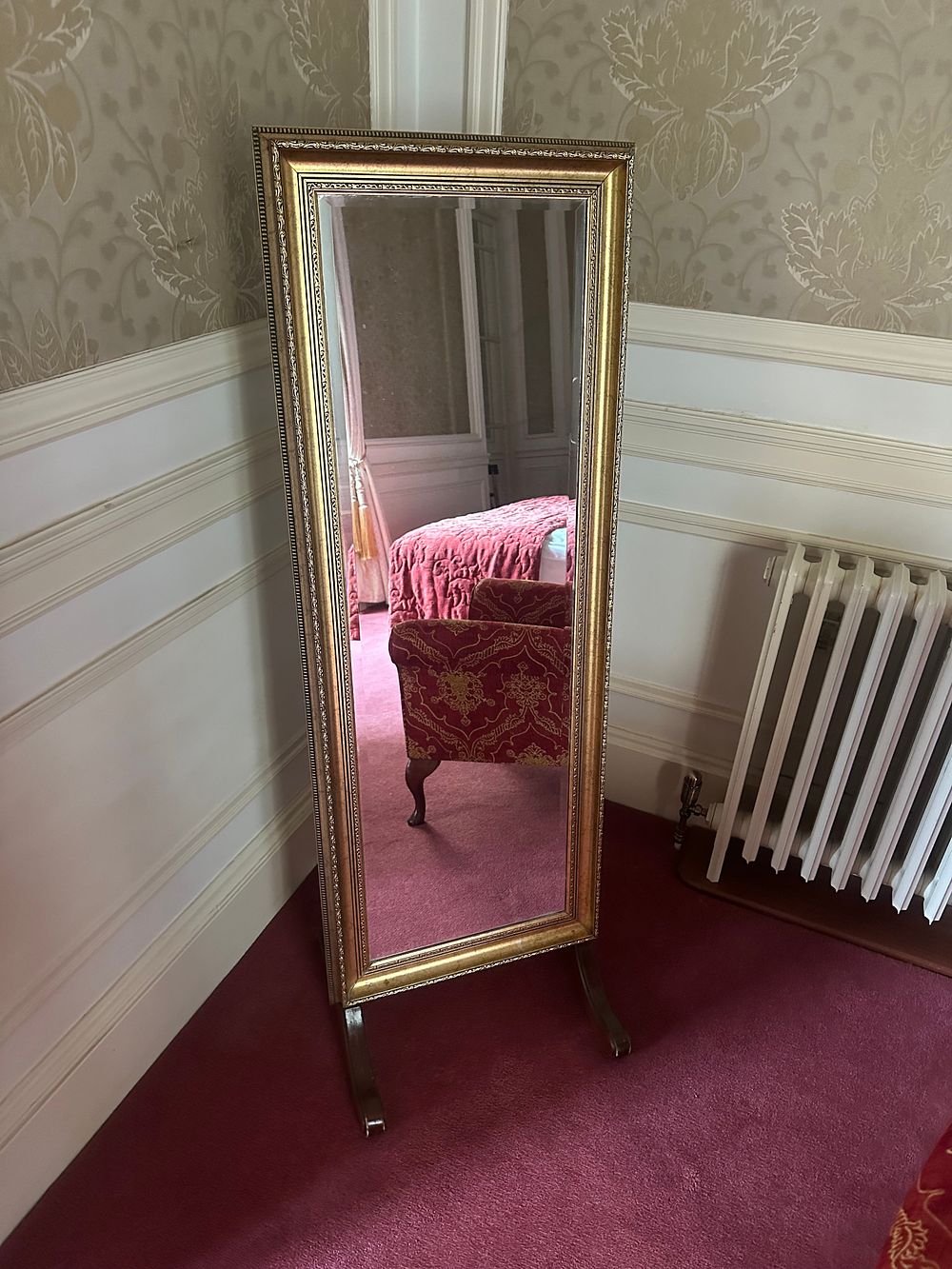 Lot 1011: A Giltwood Freestanding Cheval Mirror, Late 19th/Early 20th Century