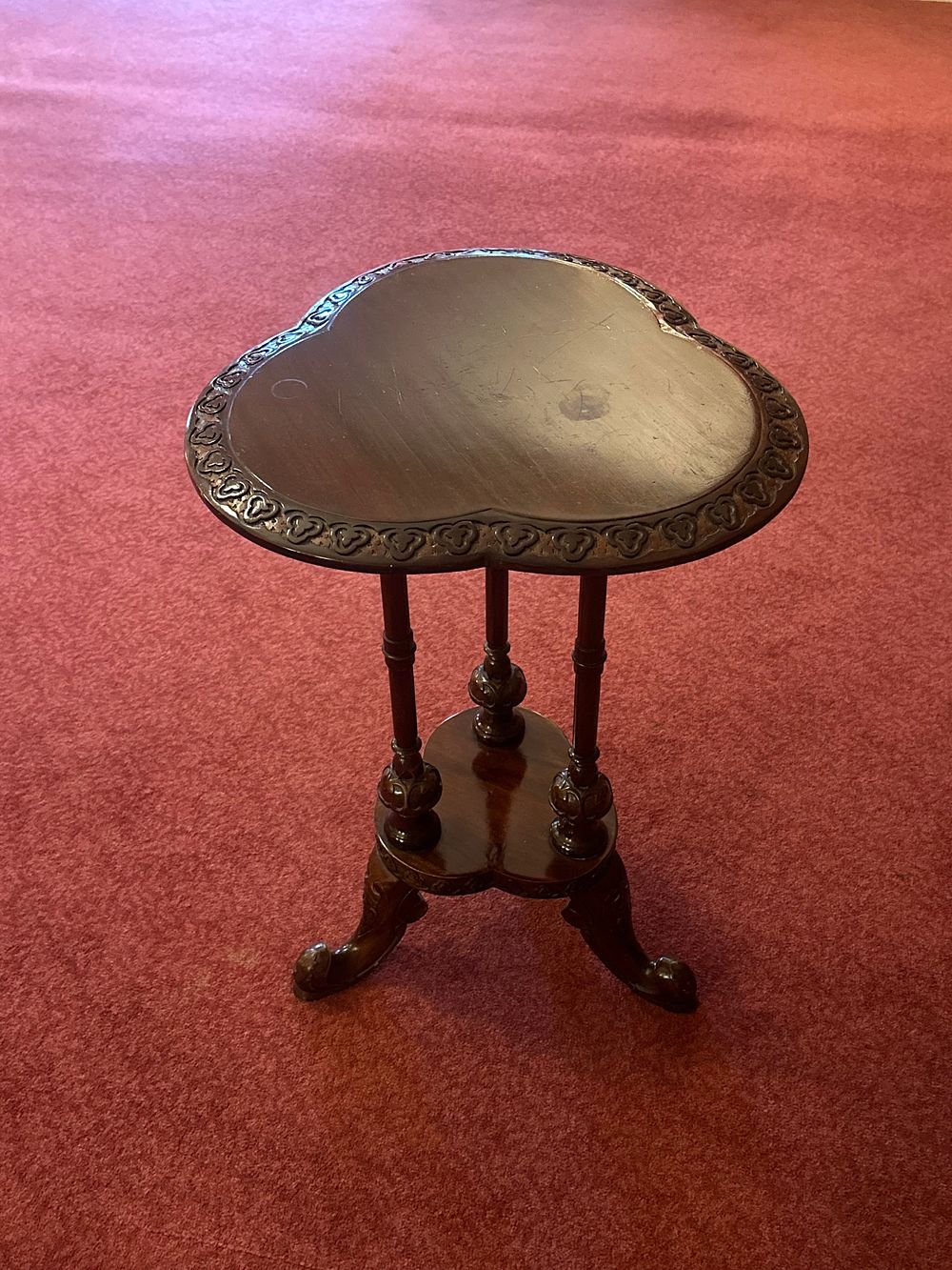 Lot 1137: An Edwardian Carved Mahogany Clover Shaped Side Table
