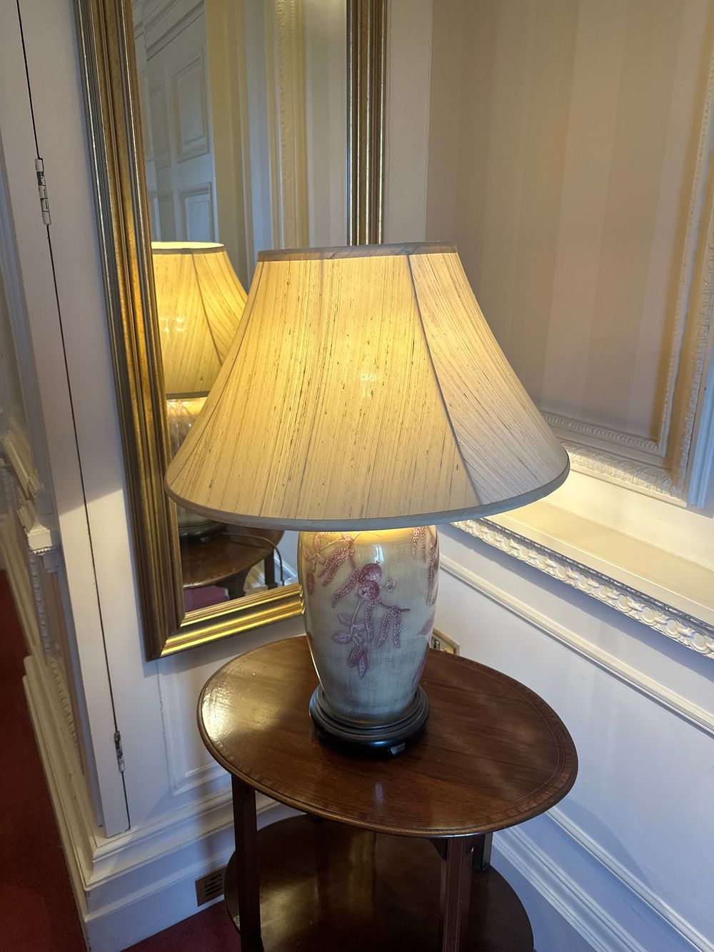 Lot 1172: A Pair of Chinoiserie-Style Porcelain Ginger Jar Table Lamps