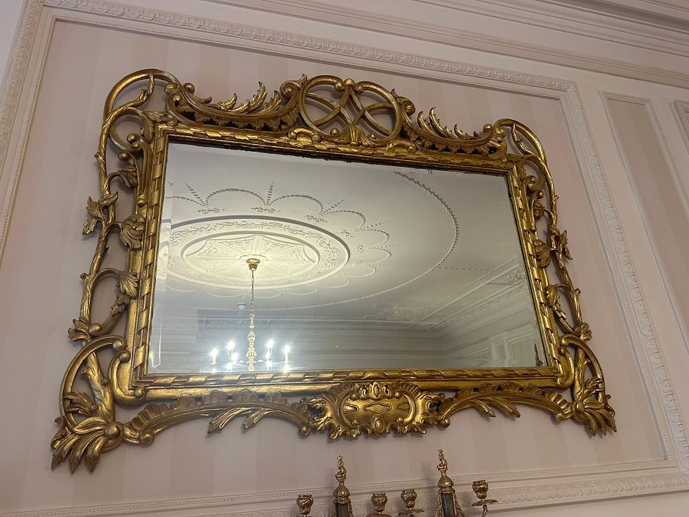 Lot 1181: A Large Baroque Revival Style Giltwood Wall Mirror, 130 x 100cm