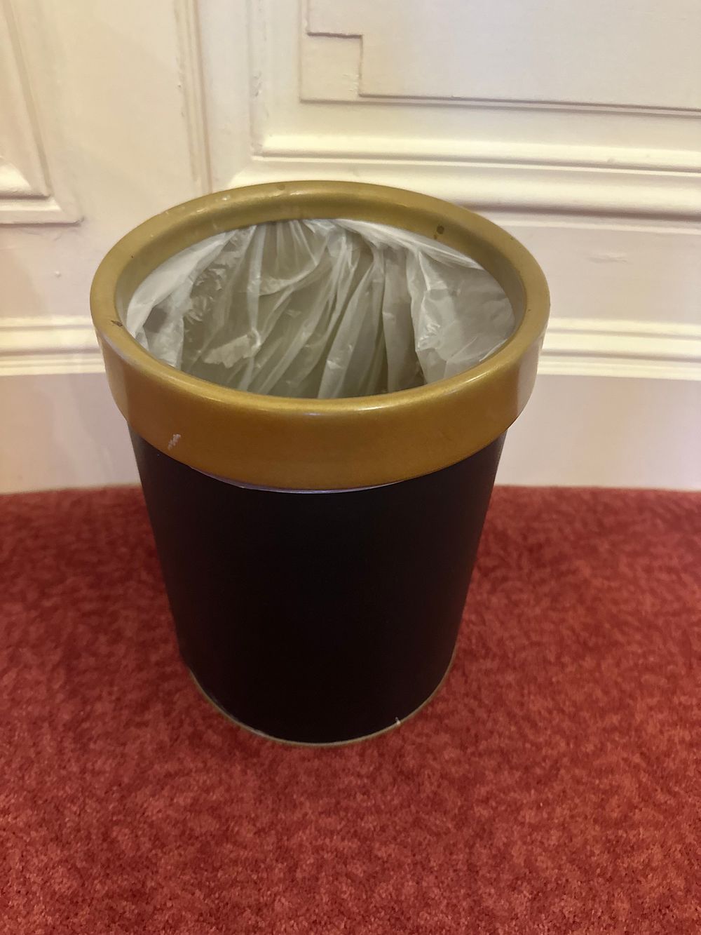 Lot 1255: A Contemporary Cylindrical Waste Bin with Gilt Rim