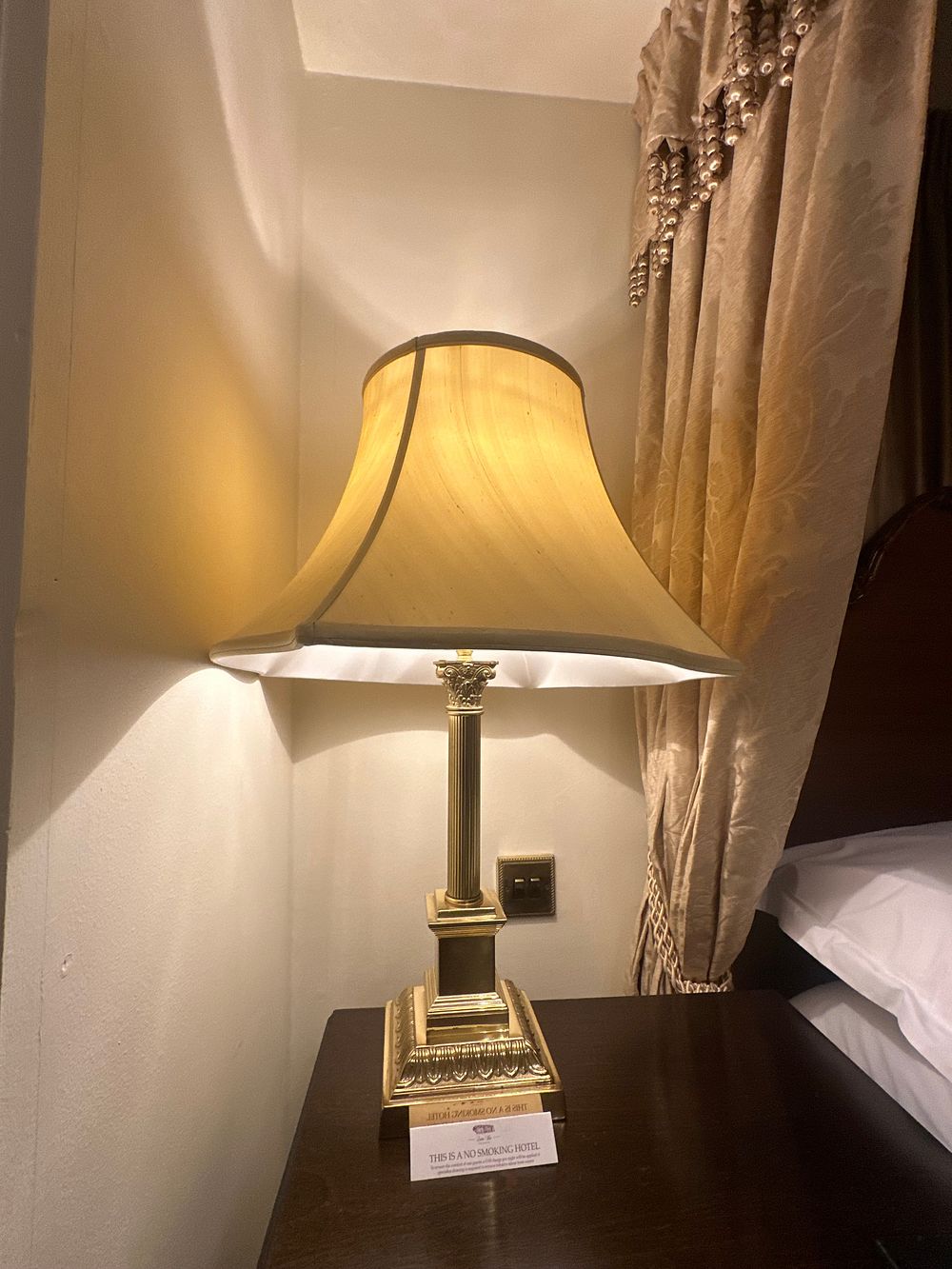 Lot 1269: A Pair of Neoclassical Style Brass Table Lamps