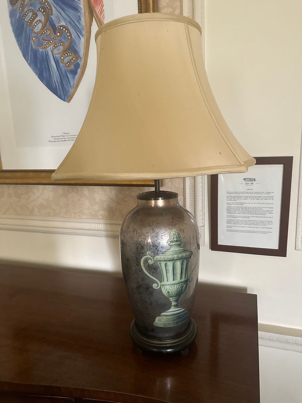 Lot 1277: A Neoclassical Style Table Lamp with Mercury Glass Effect and Urn Decoration