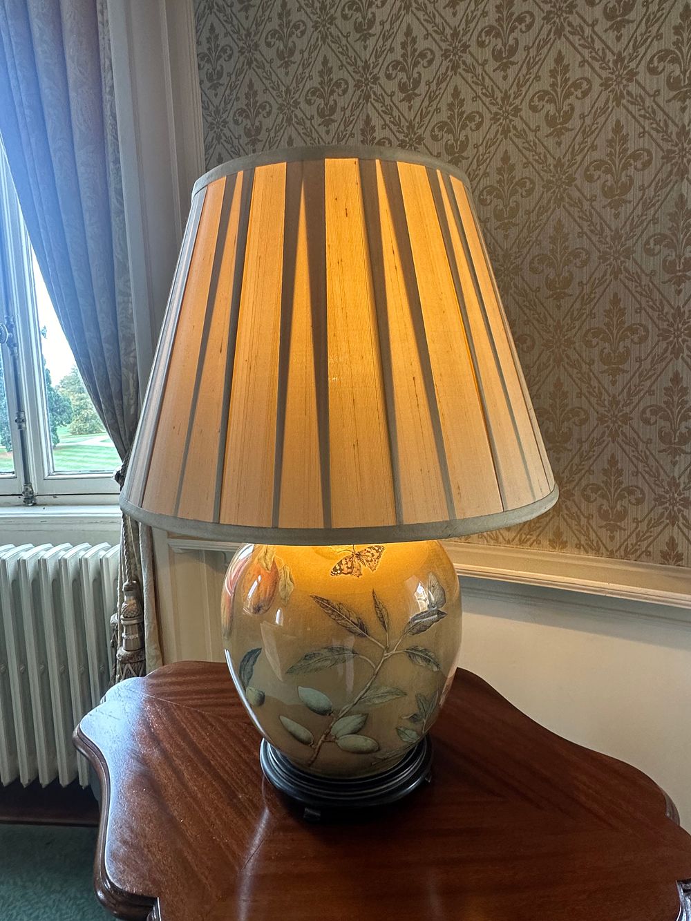 Lot 1333: A Pair of Decorative Hand-Painted Ceramic Table Lamps, Botanical Motif