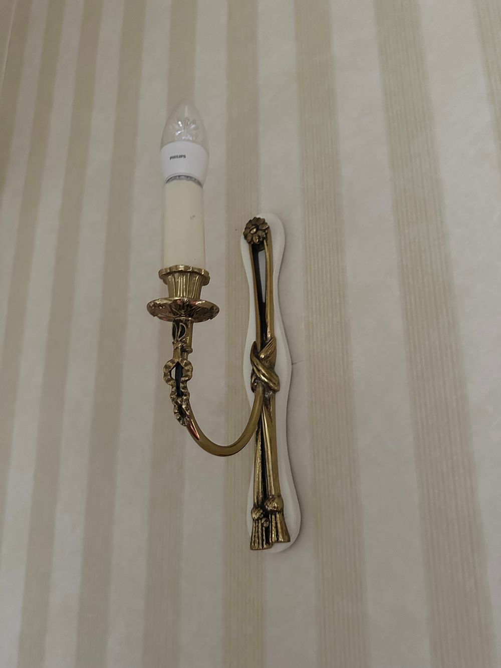 Lot 1376: A Pair of Louis XVI Style Bronze Sconces