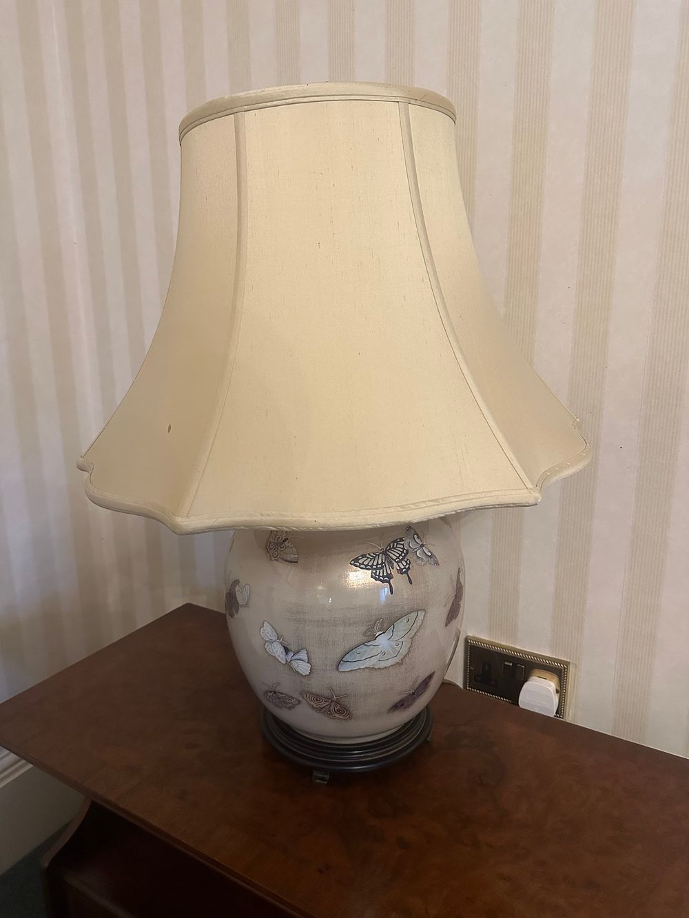 Lot 1508: A Contemporary Glazed Ceramic Table Lamp with Butterfly Motifs