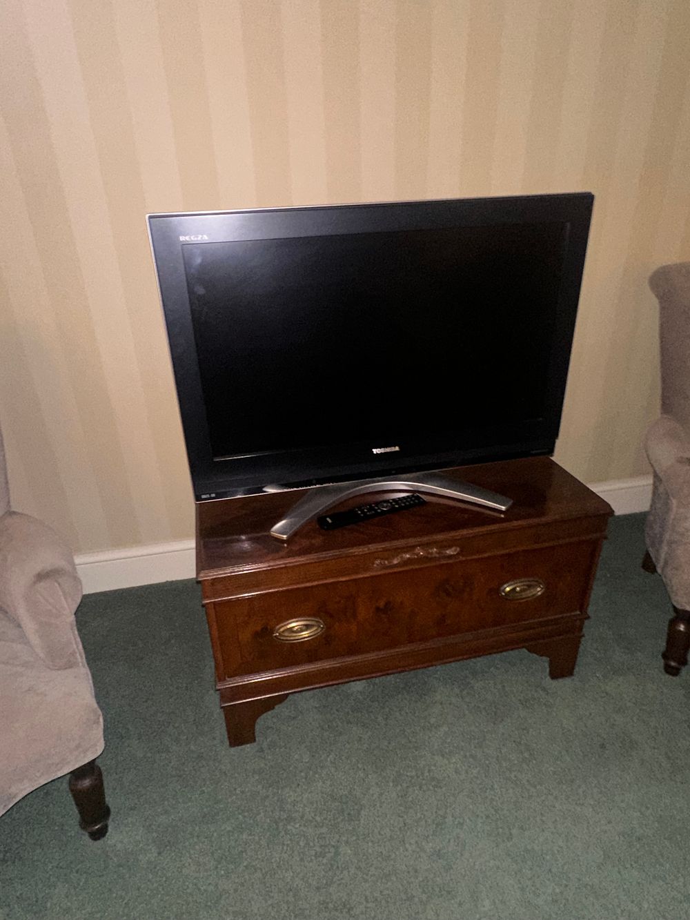 Lot 1558: Touchstone Elevate TV Lift Cabinet with Toshiba REGZA 32 Inch Flat-Screen Television