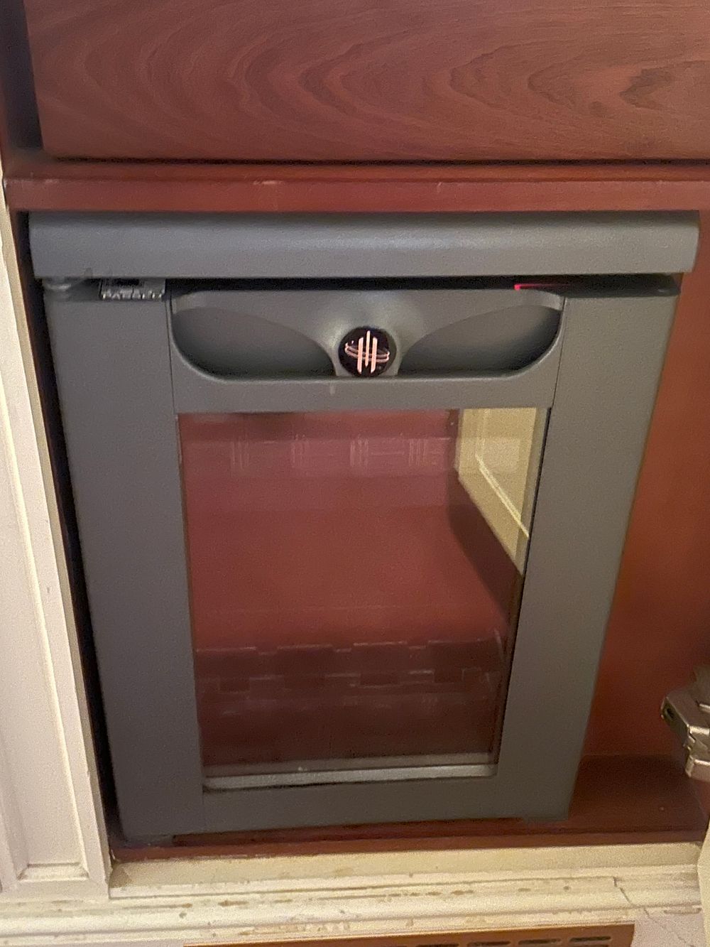 Lot 1728: A Contemporary Mini Bar Fridge with Glass Door