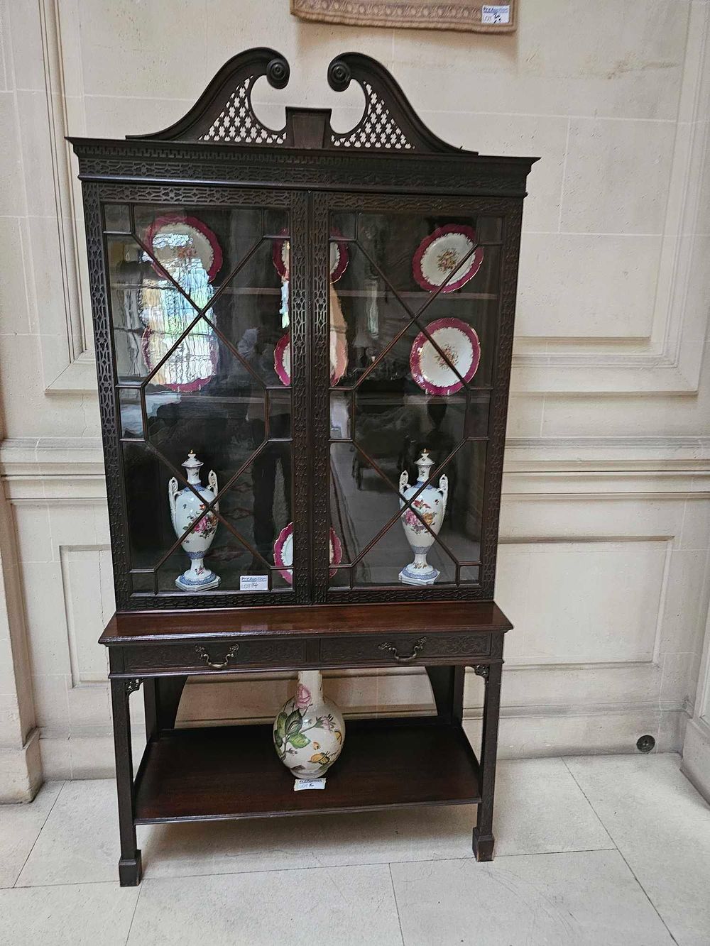 Lot 14: Edwardian Chippendale Style Mahogany Display Cabinet-on-Stand
