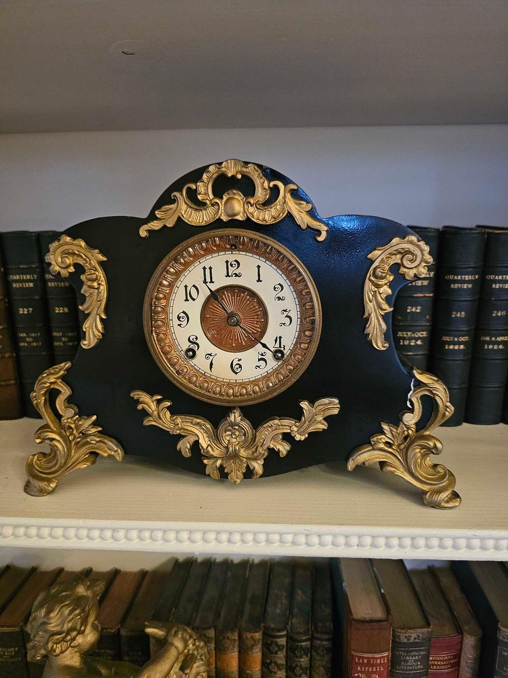 Lot 192: Ansonia Clock Co. 'Amien' Cast Iron Rococo Revival Mantel Clock