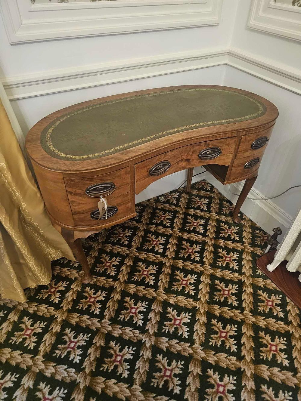 Lot 265: An Edwardian Revival Inlaid Satinwood Kidney Shaped Desk