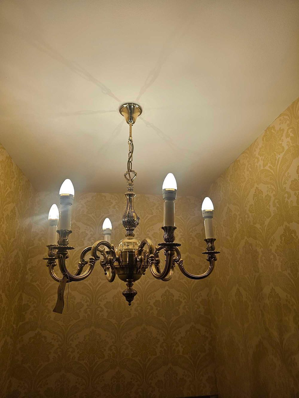 Lot 335: A 20th Century Five-Light Brass Chandelier in Baroque Revival Style
