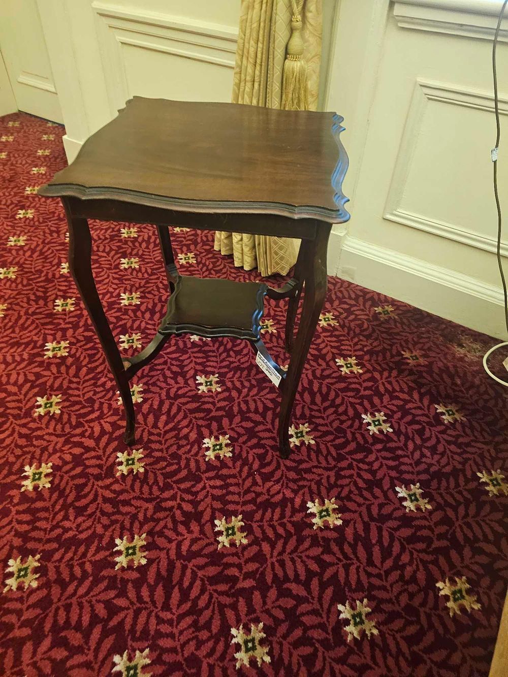 Lot 340: An Edwardian Style Mahogany Occasional Table
