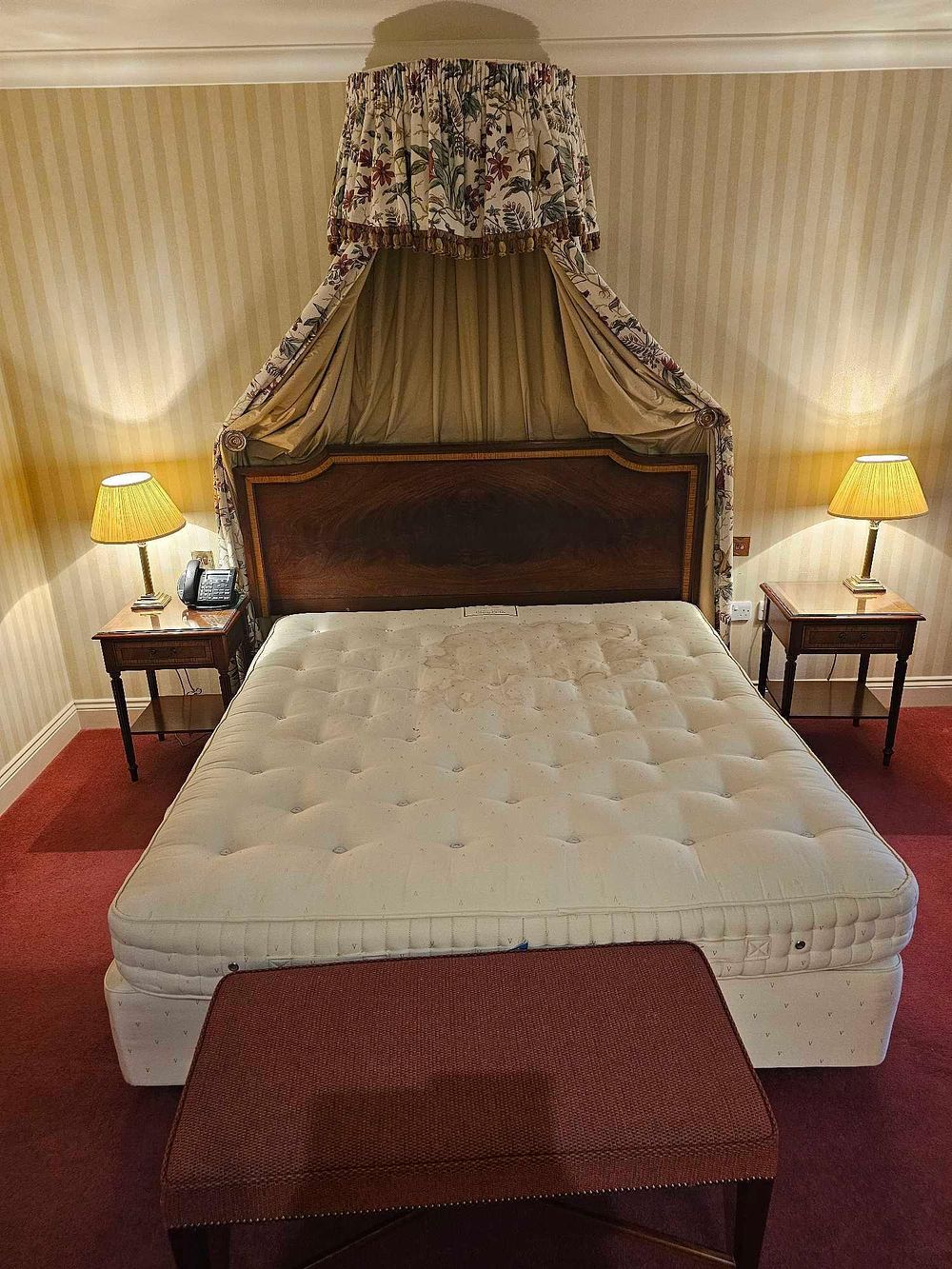 Lot 581: A Collection of Late 19th/Early 20th Century Revival Style Mahogany and Upholstered Hotel Room Furnishings