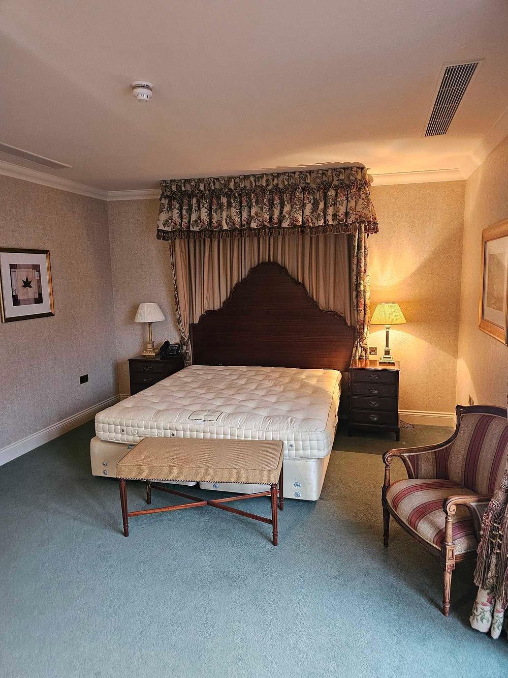 Lot 582: A Suite of Hotel Furnishings, Centered by a Four-Poster Bed